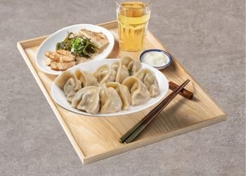 14. 水餃經典餐(飲品套餐)