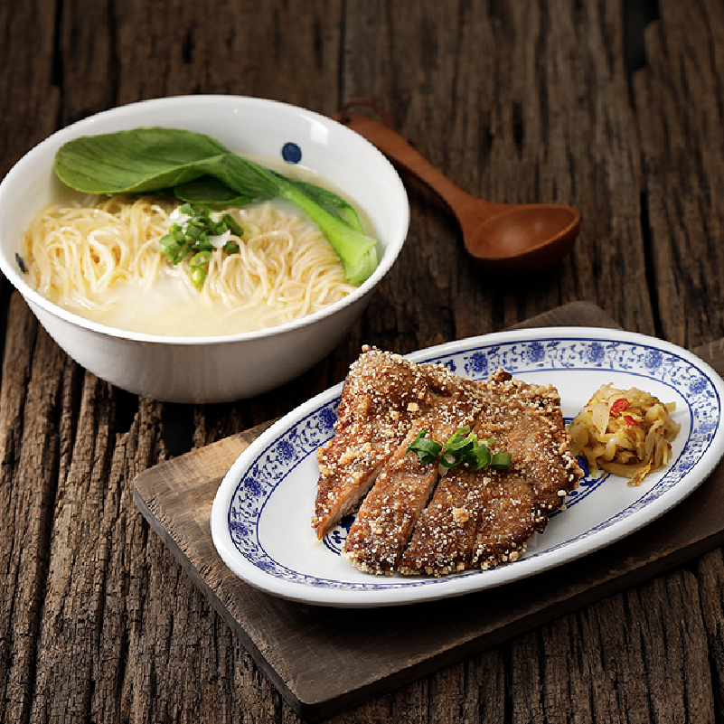 Simmered Chicken Noodle Soup With Deep-Fried Pork Chop